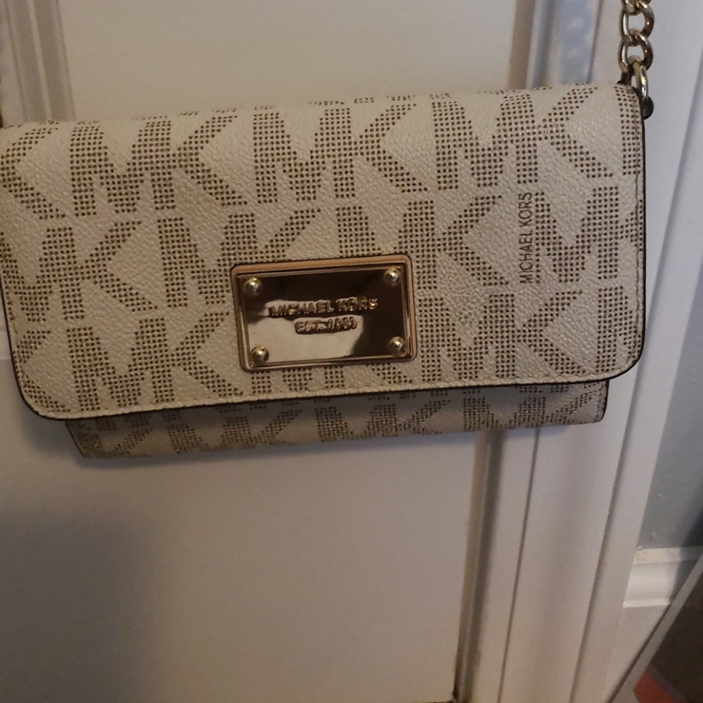 Michael Kors crossbody